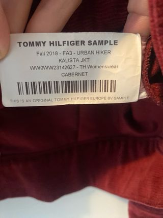 Cazadora Tommy Hilfiger Roja Corduroy