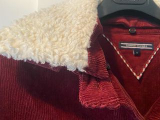 Cazadora Tommy Hilfiger Roja Corduroy