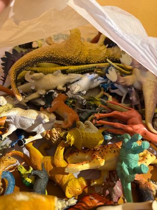 Lote animales y dinosaurios de juguete