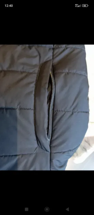 Chaqueta de abrigo azul marino,nueva ,poco uso