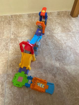 Pista de coches Tuc Tuc Bolidos