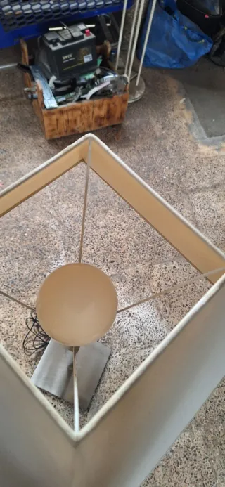 Lámpara de pie metal pantalla beige