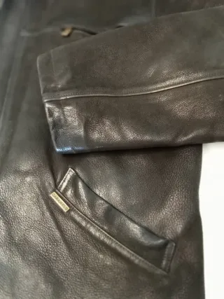 Cazadora de cuero marrón talla 54