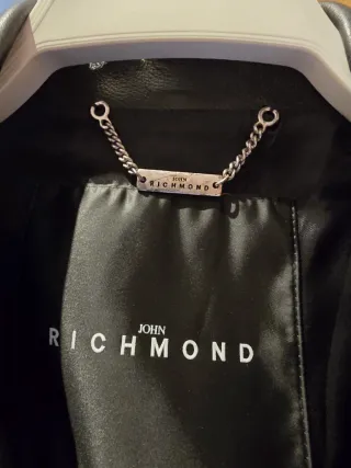 Cazadora JOHN  RICHMOND T.M