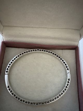 Pulsera Pandora Corazones Circonitas Plata