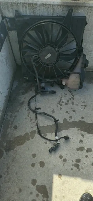 Ventilador Radiador Jaguar XJ V6 Gasolina