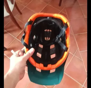 Casco Met Terranova Talla L