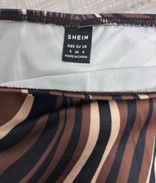 Minigonna Shein fantasia marrone/nera/beige. Tg S.