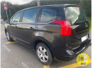 Peugeot 5008 2014