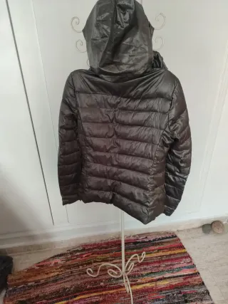 Chaqueta 80 % plumón 20 pluma Zara Talla M