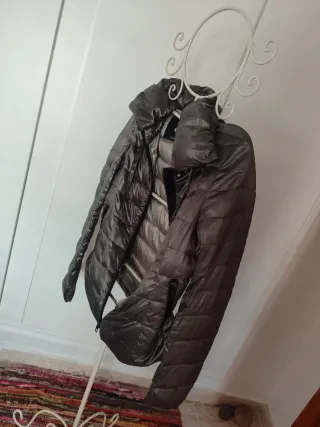 Chaqueta 80 % plumón 20 pluma Zara Talla M