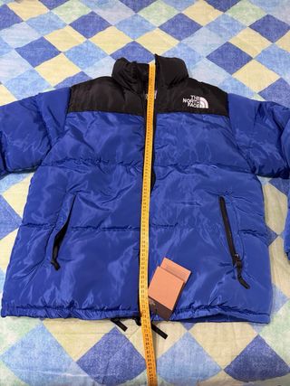 Giubbotto Blu e Nero alla moda