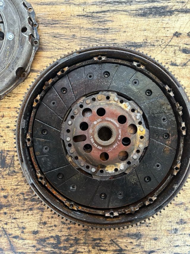 Embrague Bimasa Audi A3 028141036L B11002100