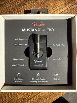 Fender Mustang Micro Amplificador Guitarra