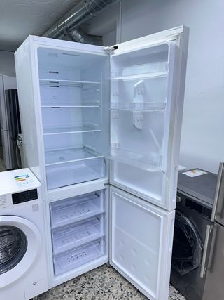 Lavadora LG y Nevera Samsung con Garantía