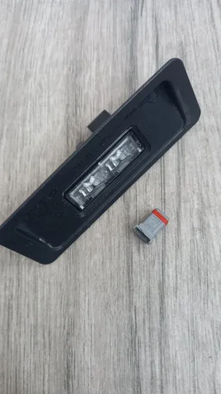 Luz matrícula Volvo V40 Original