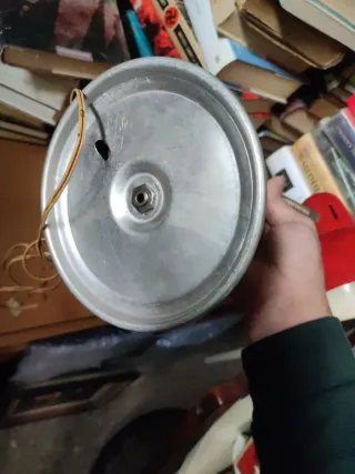 Lámpara de escritorio roja vintage