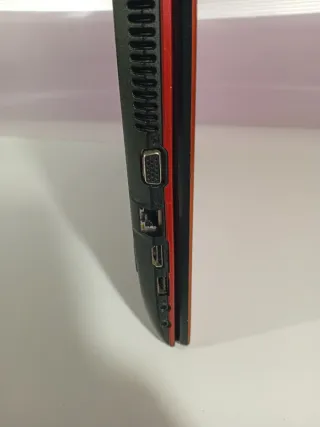 Portátil Acer Aspire 5336 Series PEW72