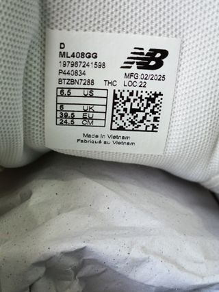 New Balance 408 plateadas Talla 39.5