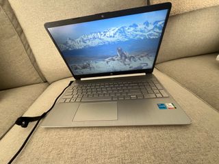 Portátil HP Gris Plata Casi Nuevo