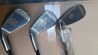 Mazze da golf Dunlop e Crazy