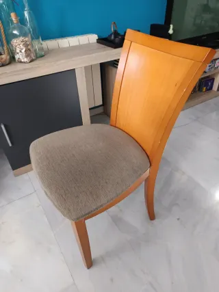 4 Sillas Comedor Madera y Tela Beige