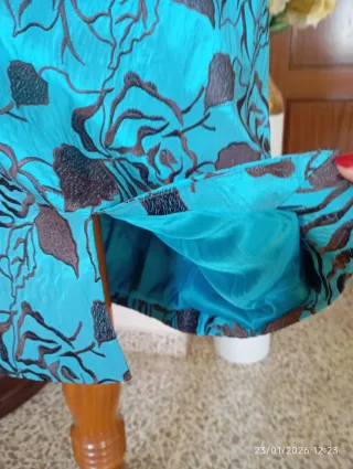 Traje ceremonia azul y marrón