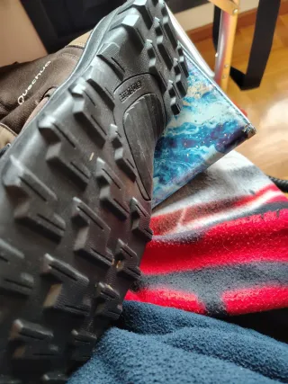Botas montaña Quechua T42