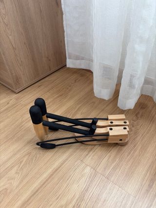 Supporto per strumenti musicali in legno