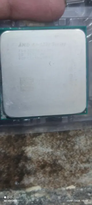 Procesador AMD A4 6300