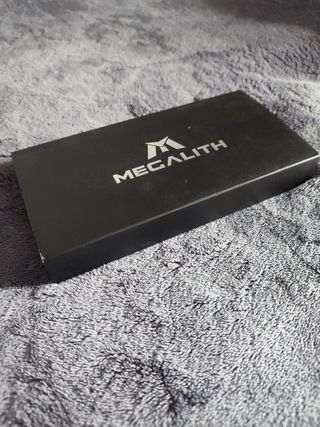 Reloj Megalith Negro y Plateado