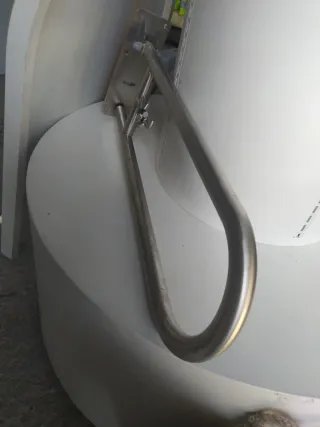 Apoyabrazos para minusválidos