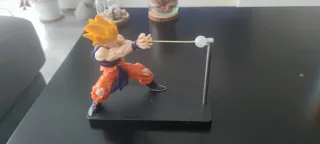 Figura Goku lámpara NUEVA