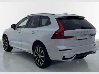 Volvo XC60 2.0 B5G AWD Plus Dark Auto 🇸🇪