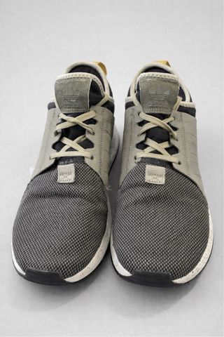 Zapatillas Adidas Running Grises y Negras