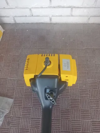 Desbrozadora gasolina nueva 32cc