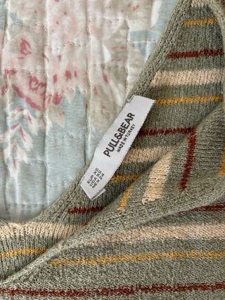 Jersey verde de rayas de Pull&Bear talla XS