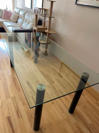Mesa de comedor de cristal