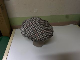 Gorra cuadros invierno