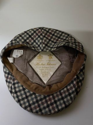 Gorra cuadros invierno