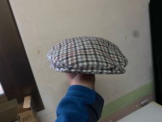 Gorra cuadros invierno
