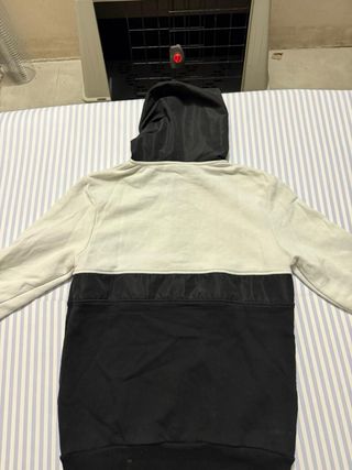 Felpa Fila bicolore con cappuccio