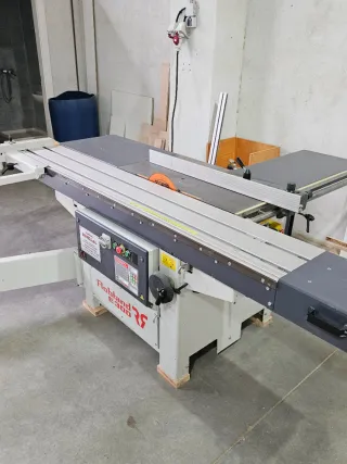 Escuadradora Robland E300