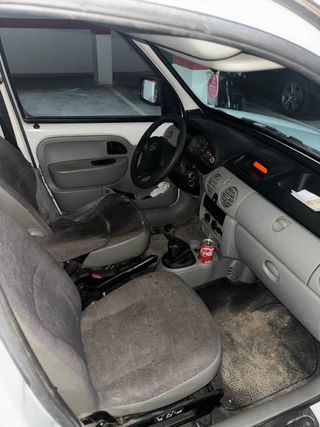 Nissan Kubistar 2007 Motor con 140.000km!!