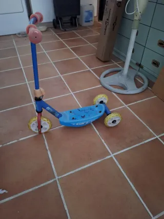 Patinete infantil 3 ruedas azul