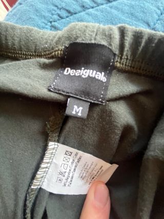 Leggings Desigual verde oscuro/marrón con corazón