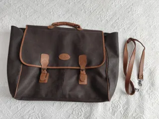 Oferta! Bolso amplio Adia Interim trabajo/viaje.