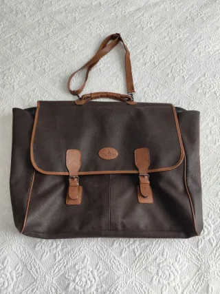 Oferta! Bolso amplio Adia Interim trabajo/viaje.