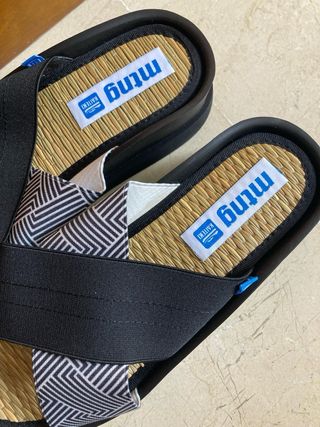 Sandalias estilo japonés