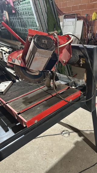 Cortador Eléctrico Rubi